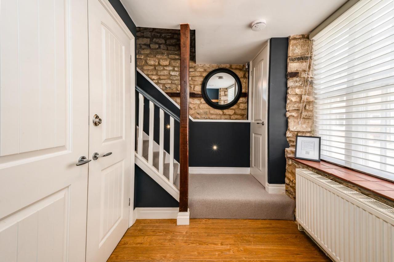 Luxury Town Centre Loft Apartment In Converted Granary Stamford Esterno foto