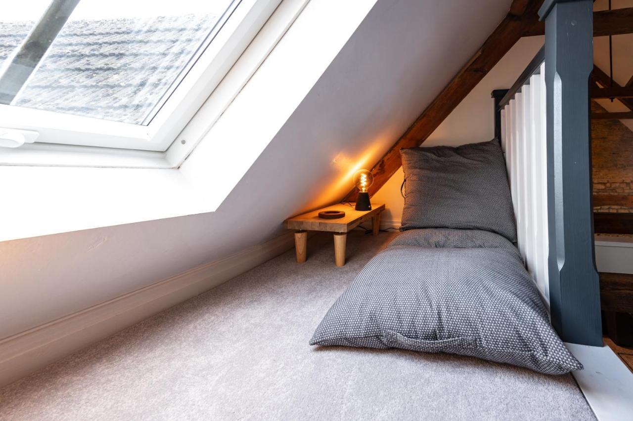 Luxury Town Centre Loft Apartment In Converted Granary Stamford Esterno foto