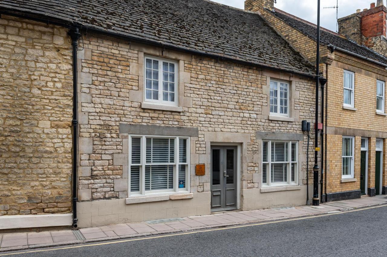 Luxury Town Centre Loft Apartment In Converted Granary Stamford Esterno foto