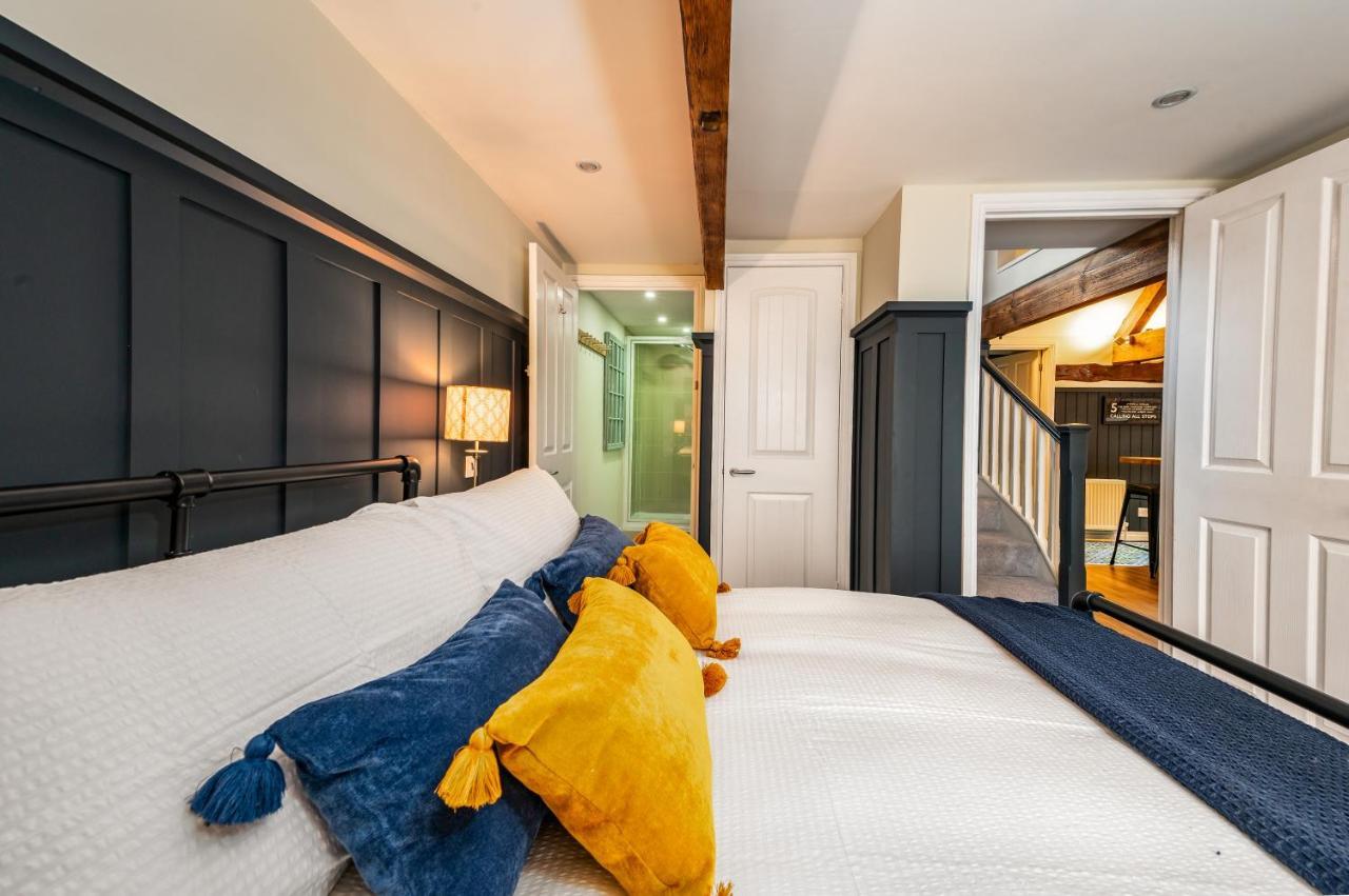 Luxury Town Centre Loft Apartment In Converted Granary Stamford Esterno foto