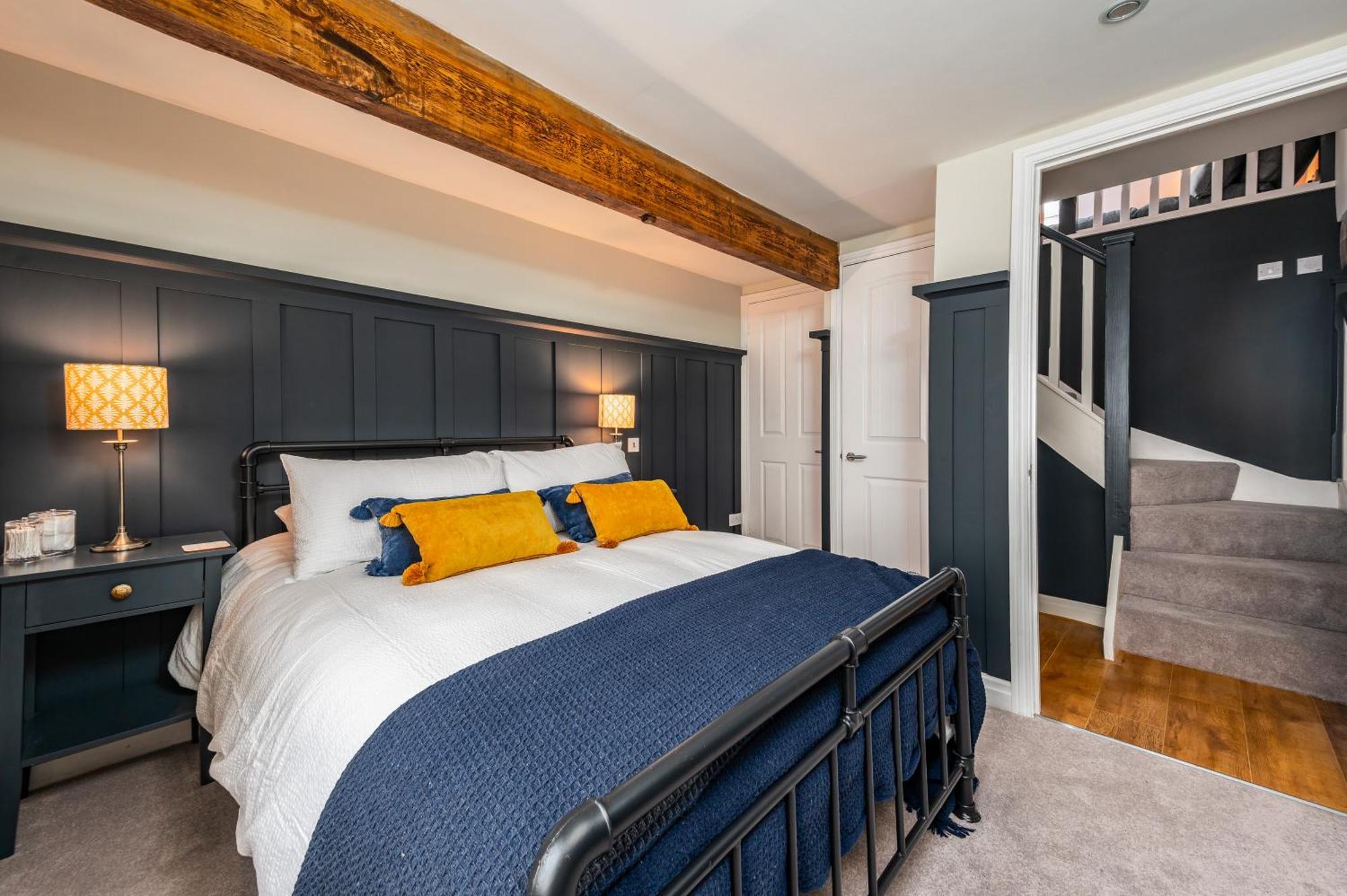 Luxury Town Centre Loft Apartment In Converted Granary Stamford Esterno foto