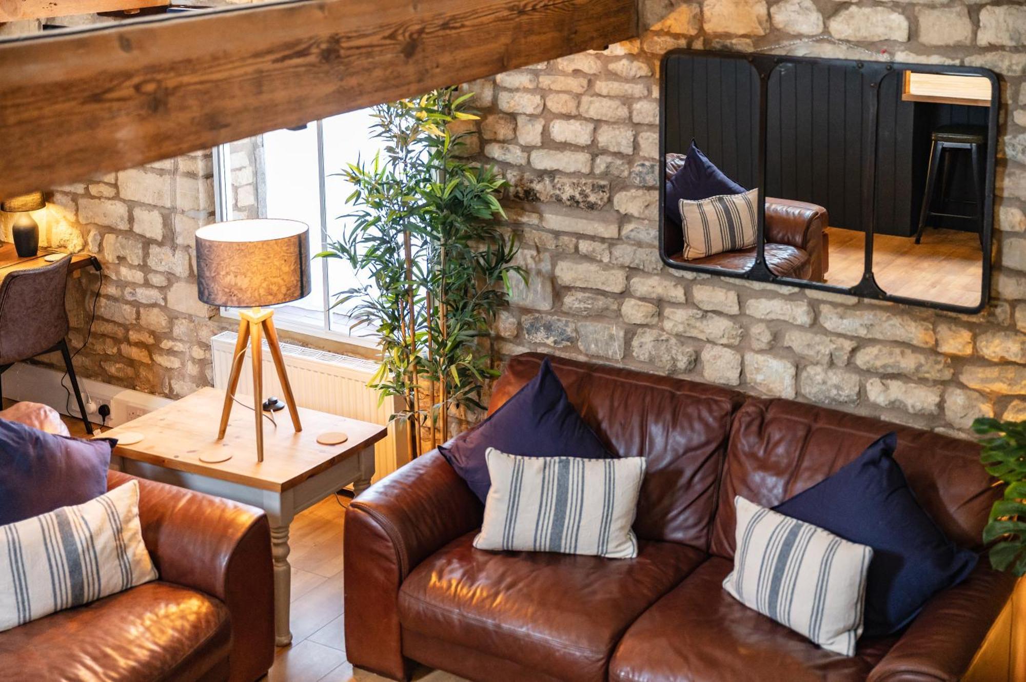 Luxury Town Centre Loft Apartment In Converted Granary Stamford Esterno foto