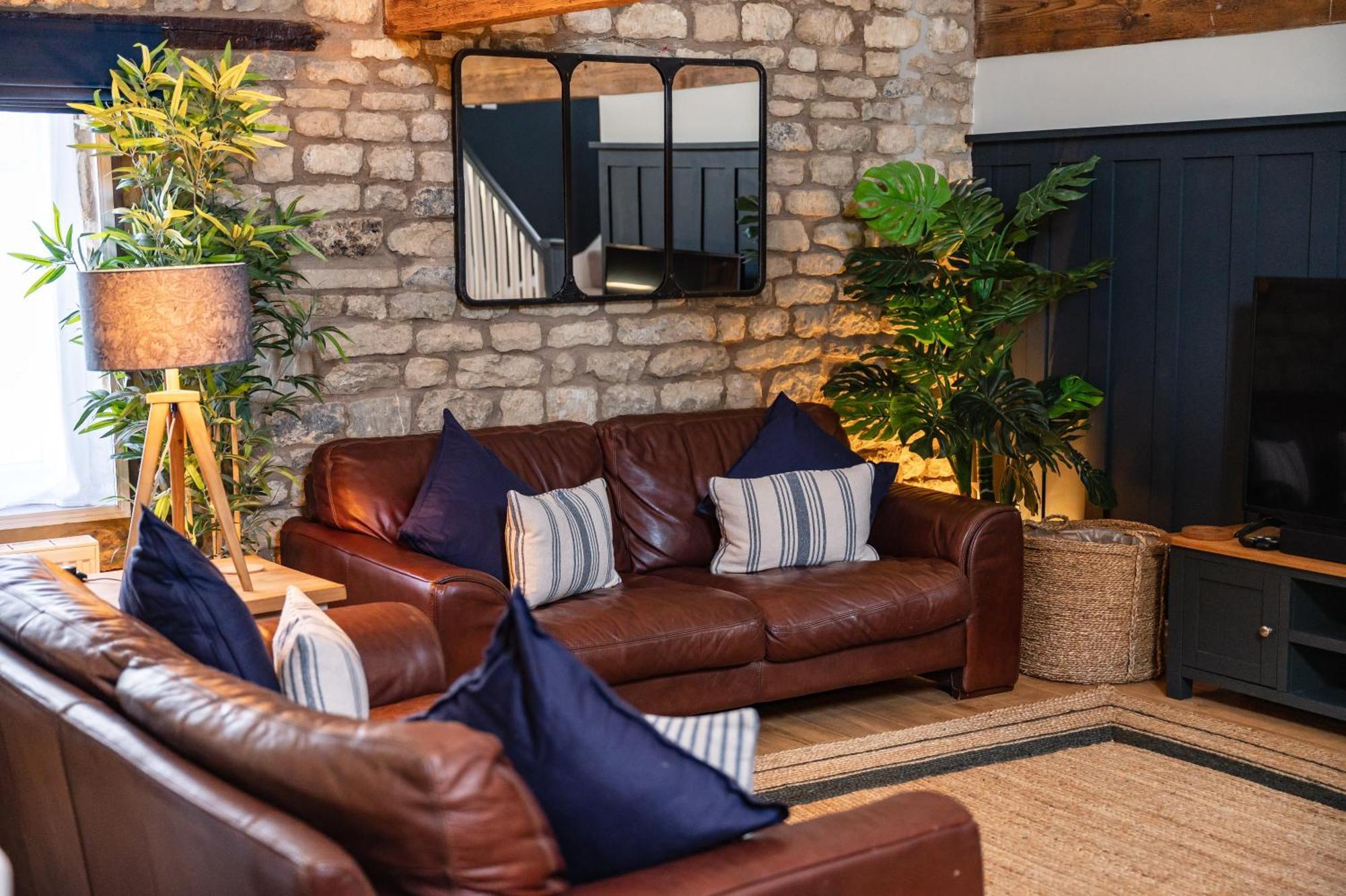 Luxury Town Centre Loft Apartment In Converted Granary Stamford Esterno foto