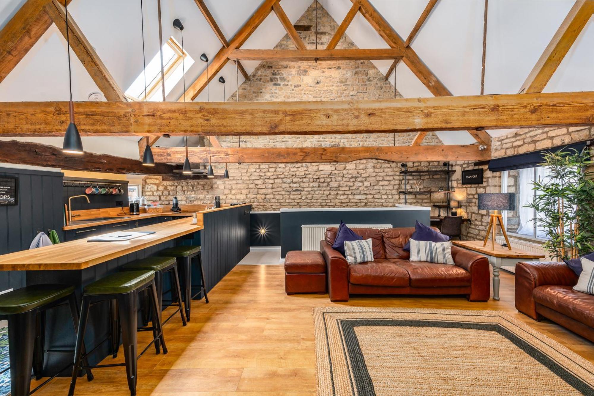 Luxury Town Centre Loft Apartment In Converted Granary Stamford Esterno foto