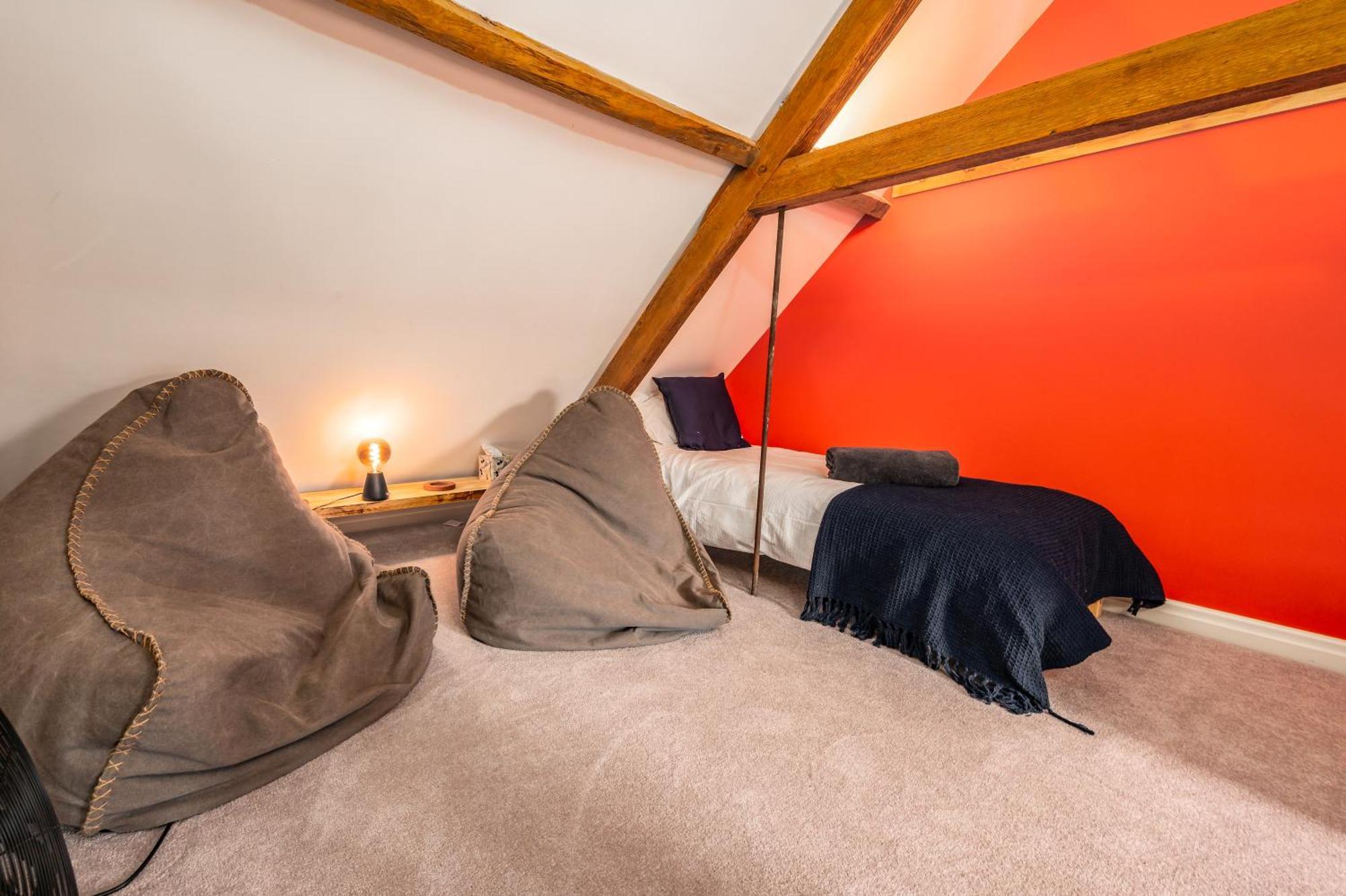 Luxury Town Centre Loft Apartment In Converted Granary Stamford Esterno foto